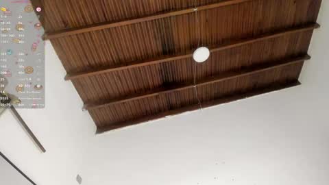 sophie_smith19 online show from 04/11/26, 02:10