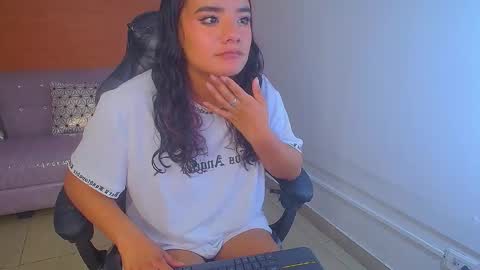 Sofia online show from 12/11/24, 02:09