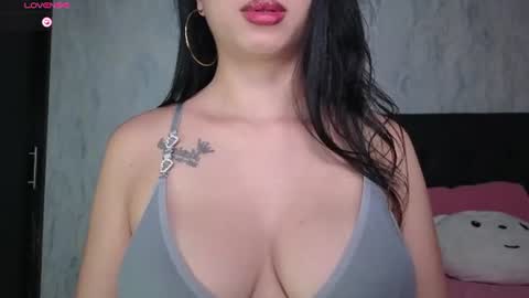 Snapshot of sophie_x1 chatting on 07/20/26, 01:09 Sophie online show from 07/20/26, 01:09