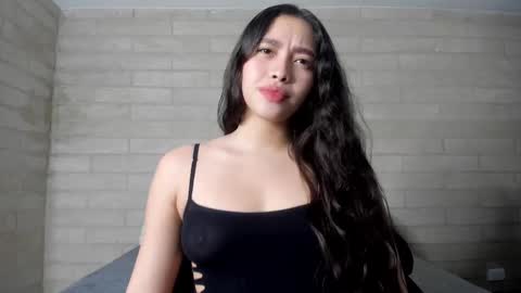 Snapshot of sophiebellucci chatting on 10/01/25, 09:48 sophiebellucci online show from 10/01/25, 09:48