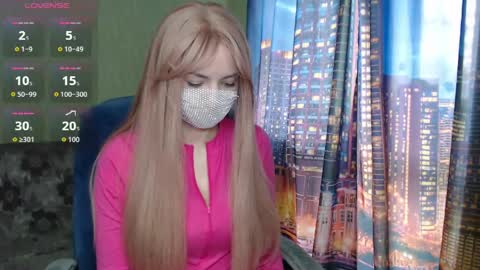 Sophie online show from 04/13/26, 09:15