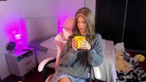    online show from 01/14/26, 02:33