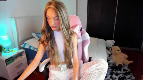    online show from 03/30/26, 02:18