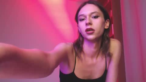 Snapshot of sophiediamond_x chatting on 11/27/25, 03:36 sophiediamond_x online show from 11/27/25, 03:36