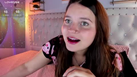 Sophie  online show from 04/17/26, 02:31