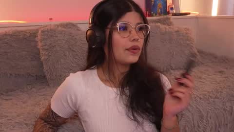 Sophiee  online show from 01/15/26, 09:18