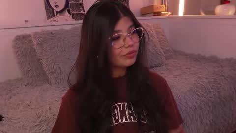 Sophiee  online show from 03/25/26, 04:07