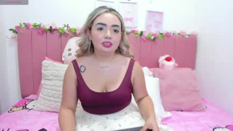 Snapshot of sophiee_rosee chatting on 05/10/26, 11:10 sophiee rosee online show from 05/10/26, 11:10