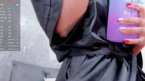         online show from 02/01/25, 05:37