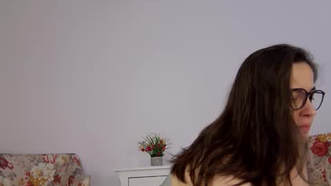 Sophie Rain online show from 10/03/25, 10:01