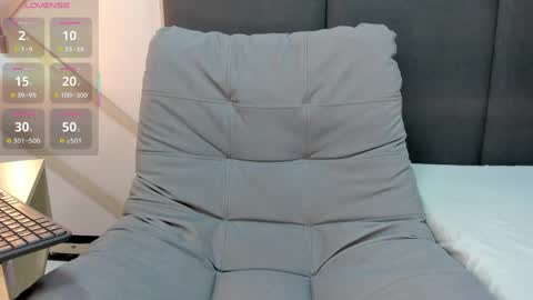 Snapshot of sophieharris__ chatting on 05/25/26, 07:20 sophieharris__ online show from 05/25/26, 07:20