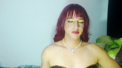 sophiehillsxo online show from 02/01/25, 08:18