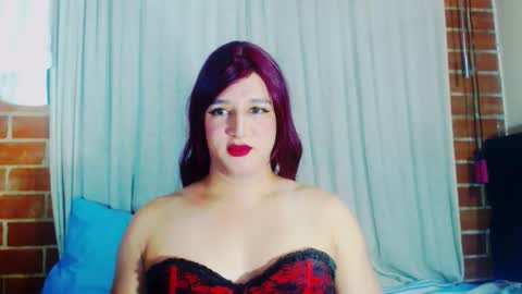 sophiehillsxo online show from 12/21/25, 11:23