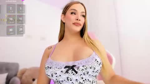 SAMANTHA online show from 12/22/25, 01:52