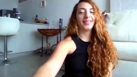 Snapshot of sophielatina chatting on 03/04/25, 05:56 Sophia online show from 03/04/25, 05:56