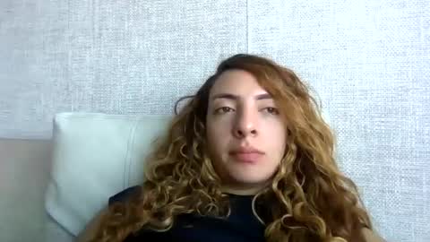 Snapshot of sophielatina chatting on 03/08/25, 06:37 Sophia online show from 03/08/25, 06:37