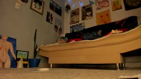 Sophie online show from 04/17/26, 05:43