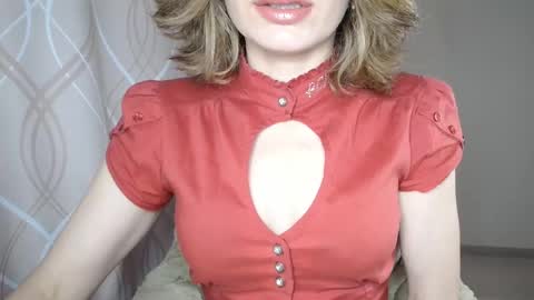 Sophiemisss online show from 11/15/25, 07:38
