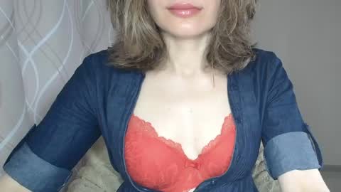 Sophiemisss online show from 06/04/26, 06:08