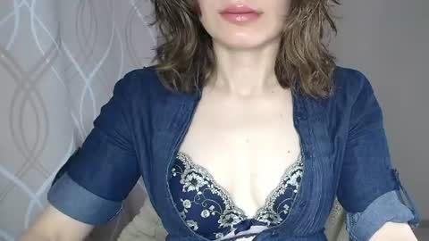 Sophiemisss online show from 08/04/26, 06:27