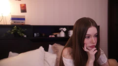 Sophie  Next stream  3 online show from 12/03/25, 04:38