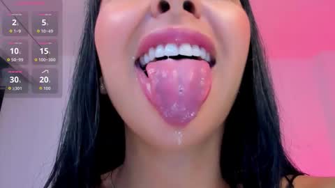 sophierooy online show from 02/19/26, 04:14