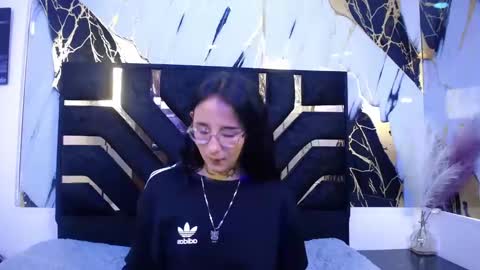 sophieesmithcs online show from 04/06/26, 08:43