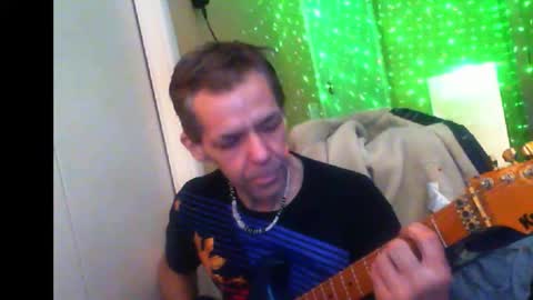 Sophiestar online show from 12/25/24, 08:18