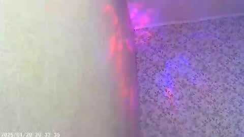 Sophie and my bestie Mandy    online show from 01/19/25, 11:00