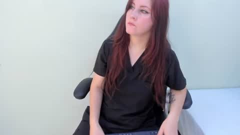Snapshot of sophieturner_mg chatting on 06/29/26, 07:03 sophieturner_mg online show from 06/29/26, 07:03