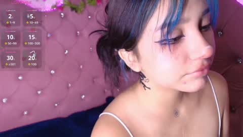   Sophie  online show from 04/19/26, 07:49