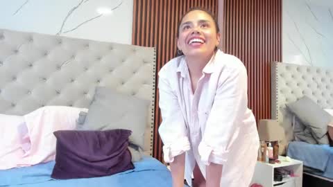 My name is Sofia online show from 05/11/26, 04:04