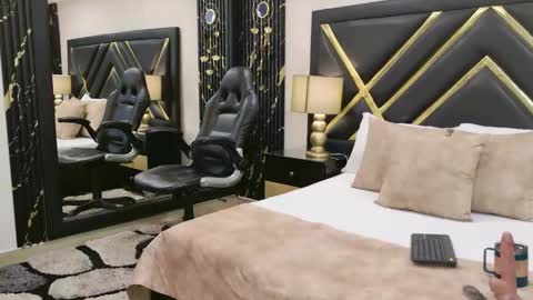 Snapshot of sophiewinslow chatting on 02/23/26, 02:03 SophieWinslow online show from 02/23/26, 02:03