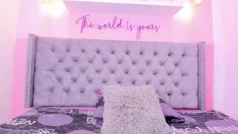 Sophii  online show from 02/04/26, 10:36