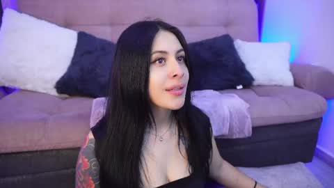 Sophiie online show from 04/16/26, 03:18