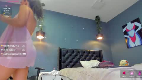 Sophie Taylor online show from 09/14/25, 01:32