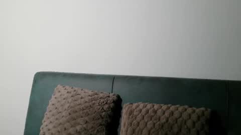 sora999999999 online show from 03/18/26, 06:22