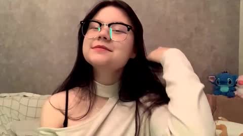 Snapshot of sotastarcaug chatting on 10/28/25, 10:12 lily online show from 10/28/25, 10:12