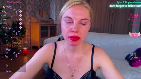 Lisa online show from 04/06/26, 04:46