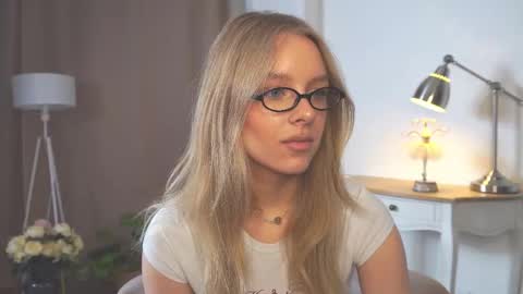 Snapshot of soulmatch chatting on 02/28/26, 01:12 Anna online show from 02/28/26, 01:12