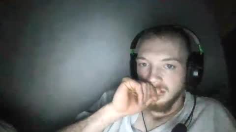 soumi854640 online show from 11/14/25, 09:02