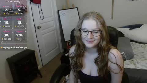 Snapshot of southerbunny chatting on 01/05/25, 12:31 Bunnydathug online show from 01/05/25, 12:31