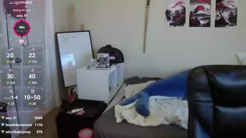 Snapshot of southerbunny chatting on 01/06/25, 04:44 Bunnydathug online show from 01/06/25, 04:44