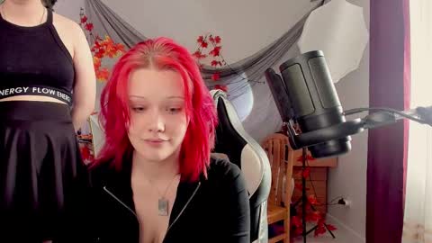 Leah online show from 10/14/25, 10:27