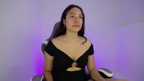 Ana  online show from 01/17/25, 02:08