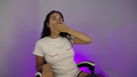 Ana  online show from 02/04/25, 11:38