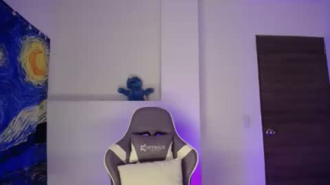 Ana  online show from 10/04/25, 12:14