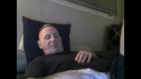 Snapshot of sox1957 chatting on 01/17/26, 02:05 sox1957 online show from 01/17/26, 02:05