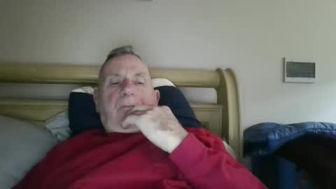 Snapshot of sox1957 chatting on 02/17/26, 07:20 sox1957 online show from 02/17/26, 07:20