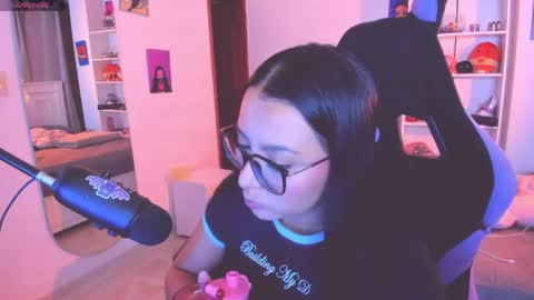 Lili online show from 05/16/26, 11:36